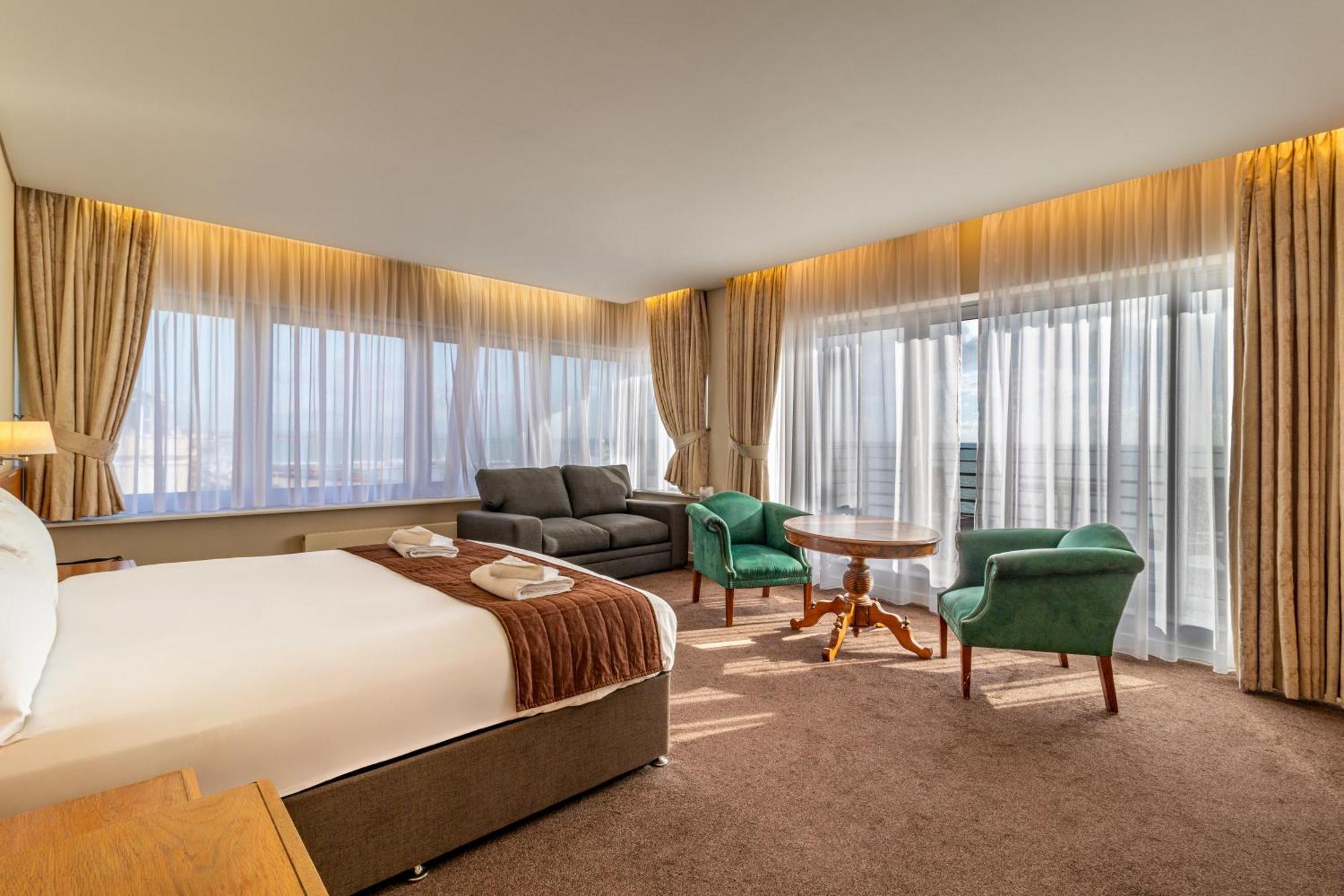 Cavendish Hotel Истбурн Экстерьер фото